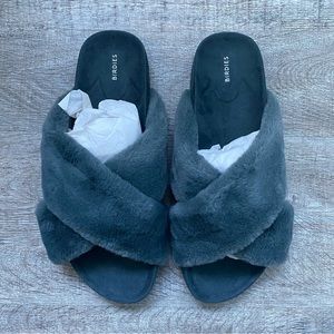 Brand New Birdies Faux Fur Slippers - NWT